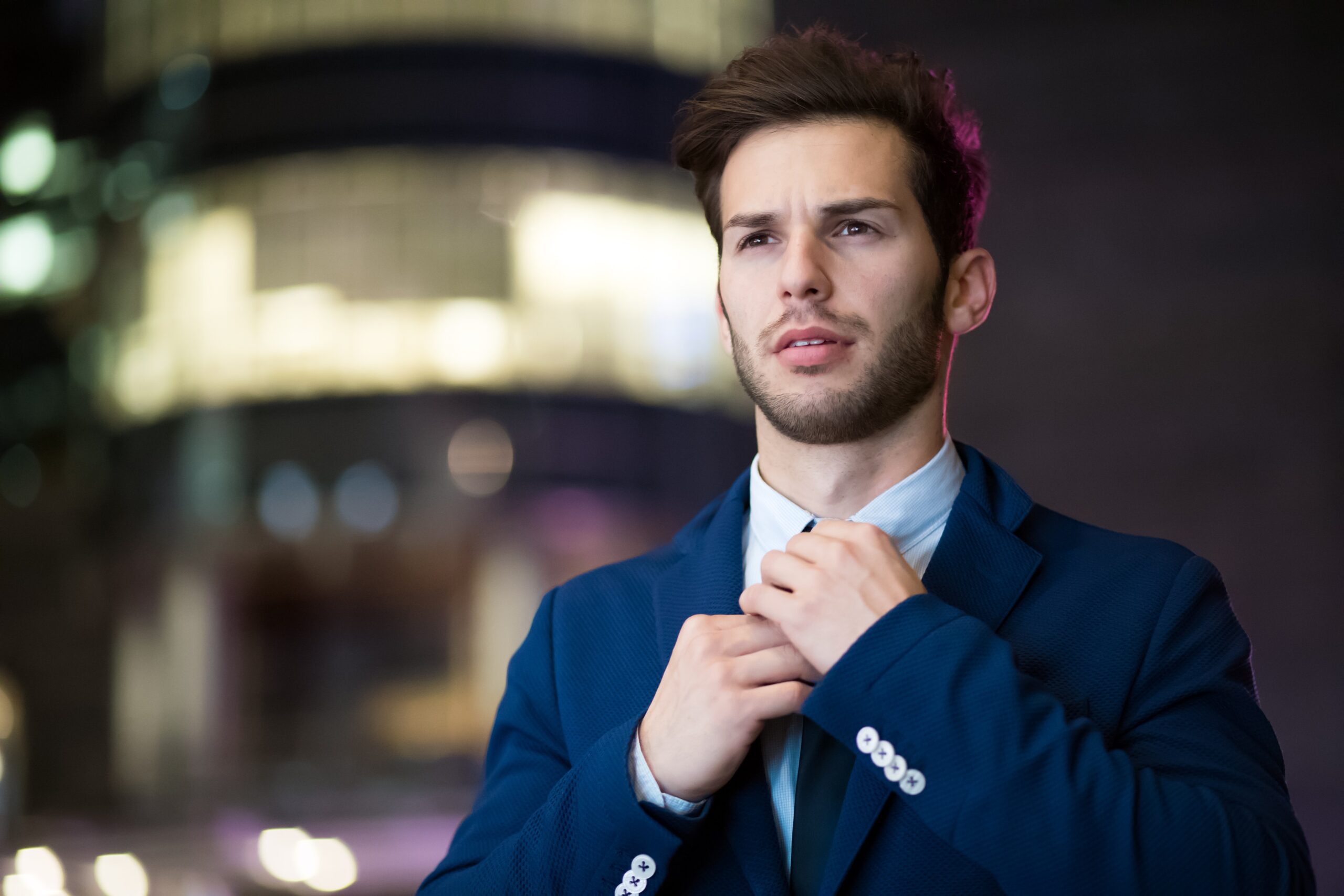 adjusting-blur-businessman-2897883 adjusting-blur-businessman-2897883